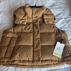 lululemon Wunder Puff Cropped Vest - NWT